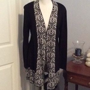 Kasper B/W 3/4 length sweater